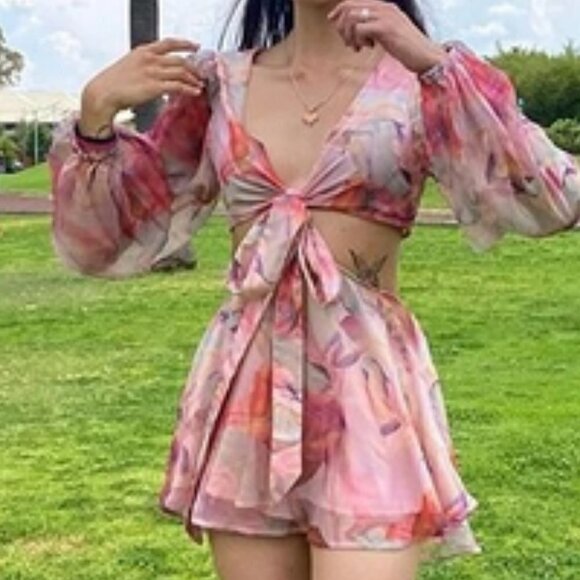 Multicolor Boho Lantern Sleeve Knot Cutout Waist Chiffon Romper - Picture 11 of 14